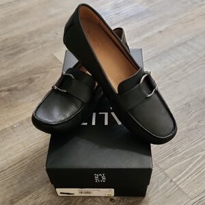 Naturalizer Black Leather Women's Pewter Metal-Accent Driving Moc